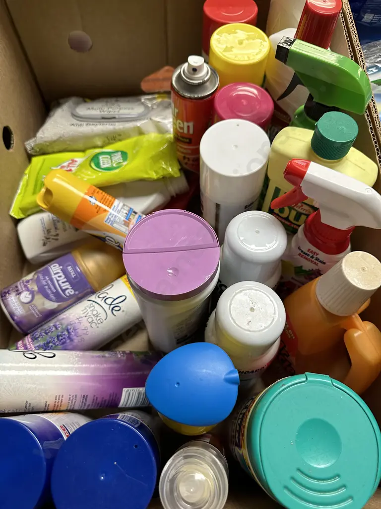 Box Lot Cleaners, Shake 'N Vac Etc Image 1++