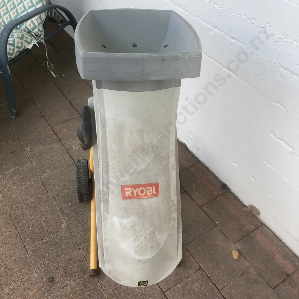 Ryobi Electric Shredder, 40mm, 2400W Image 1++