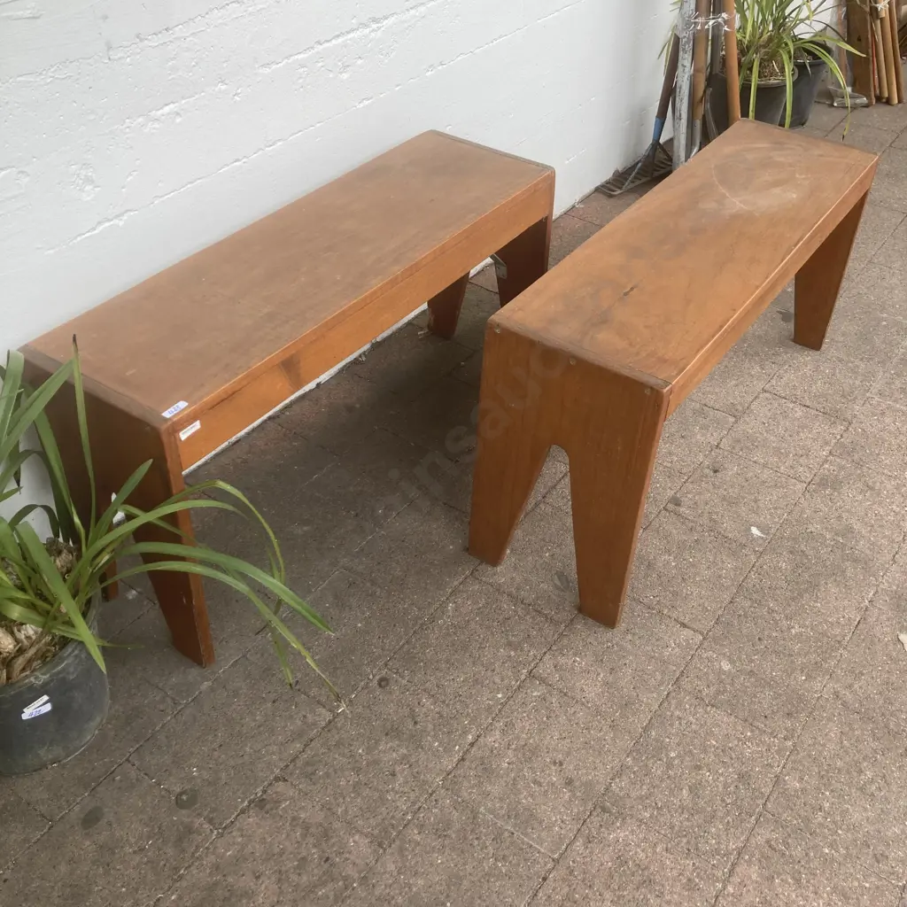Pair of Wooden Bench Seats, H47.5 W98 D29cm Image 1++