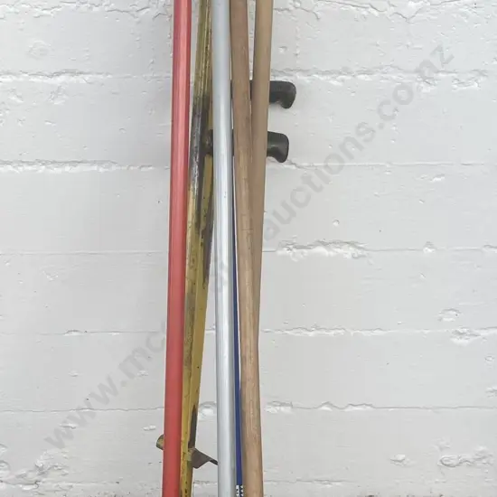 Lot of 3 Brooms, Garden Claw, 2 Edgers