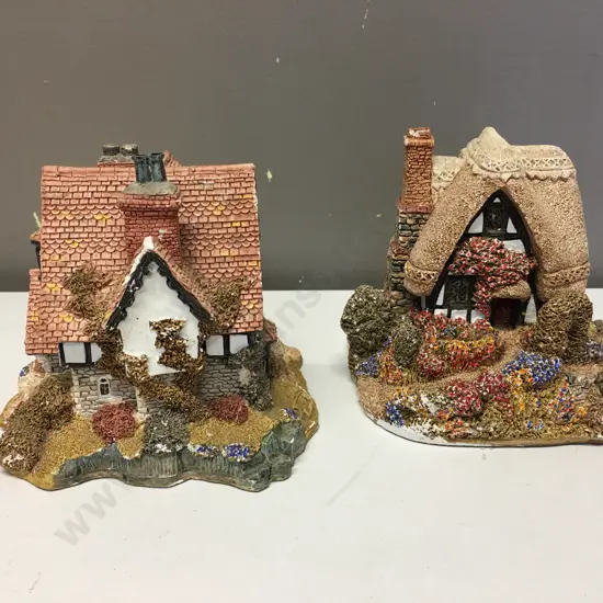Pair of Lilliput Lane - Summer Haze & Tanglewood Lodge (As Found Condition)