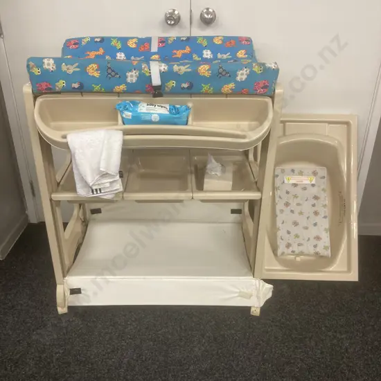 'Childcare' Babies Changing Table & Bath