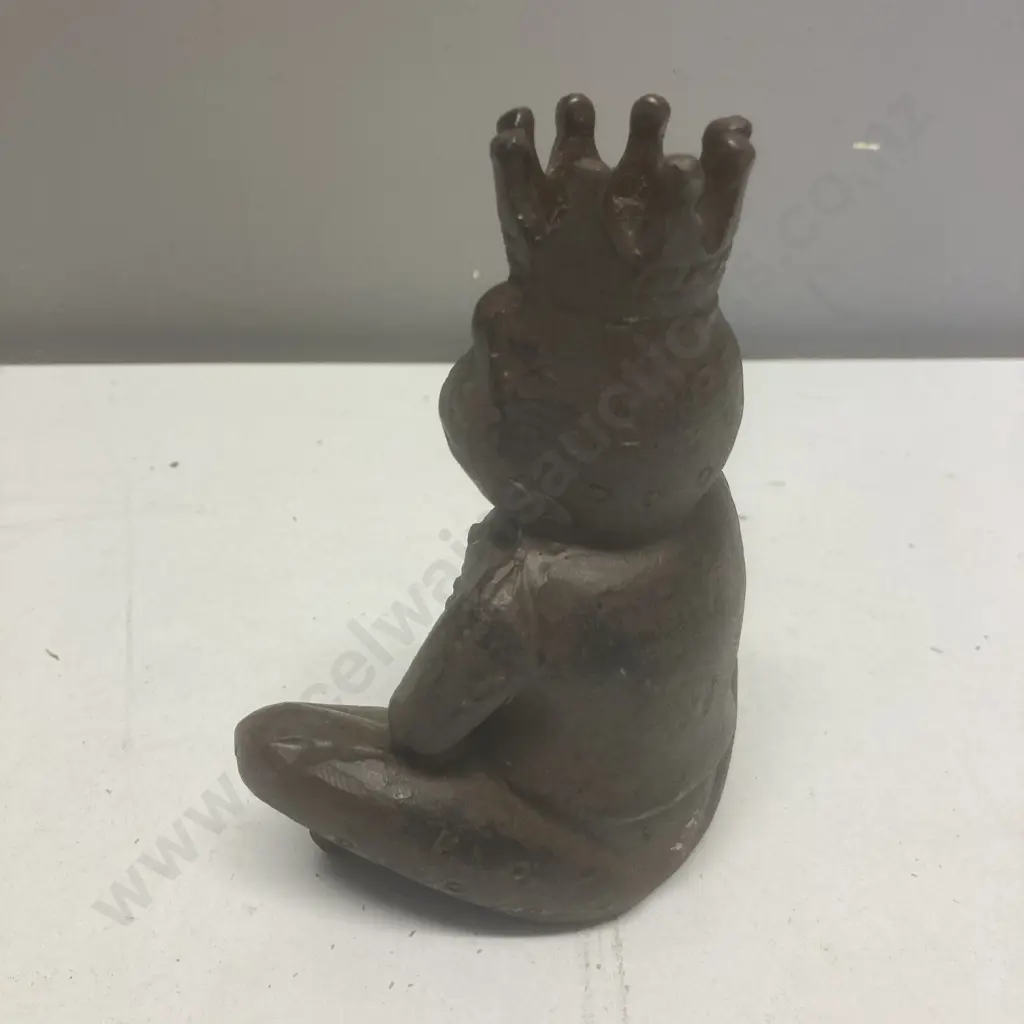 Cast Iron Frog Ornament, H14cm Image 1++