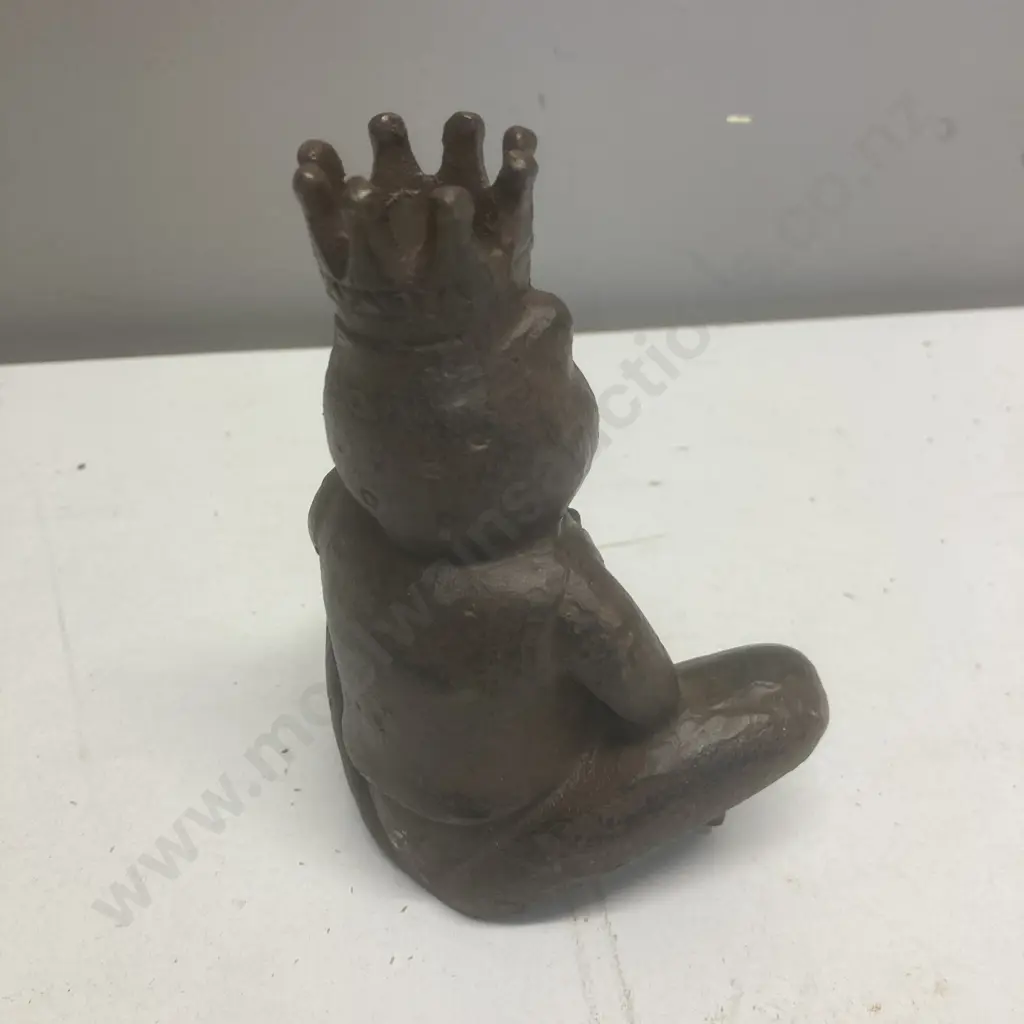 Cast Iron Frog Ornament, H14cm Image 1++