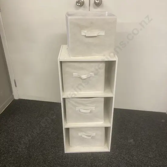 White 3 Cube Unit With  4 Cloth Baskets, H79.5 W36 D29cm