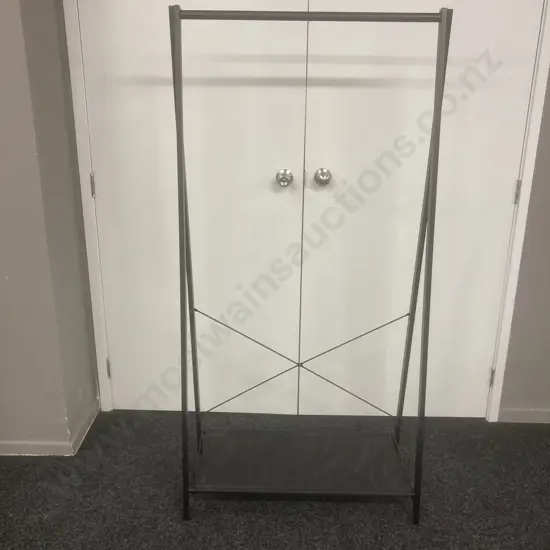 Home&Co Industrial Garment Rack Black, H161 W80 D40cm