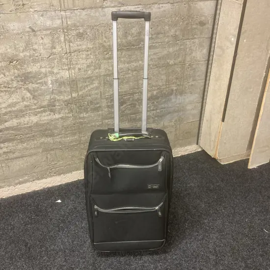 CHAPS Travel Bag With Wheels & Telescoping Handle, 54 x 36cm
