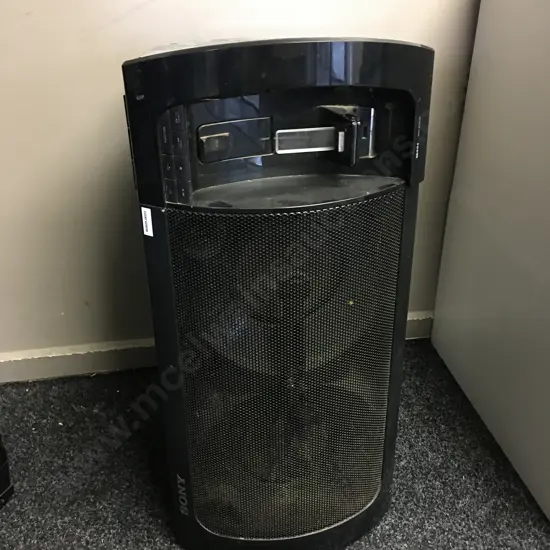 Sony Home Audio Docking System, Model RDH-GTK11iP, Black (No R/C)