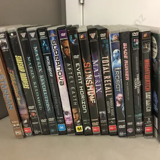 Lot of 17 DVDs, Starship Troopers, Blade Runner, Matrix, Sunshine, Nightwatch, Starman Etc