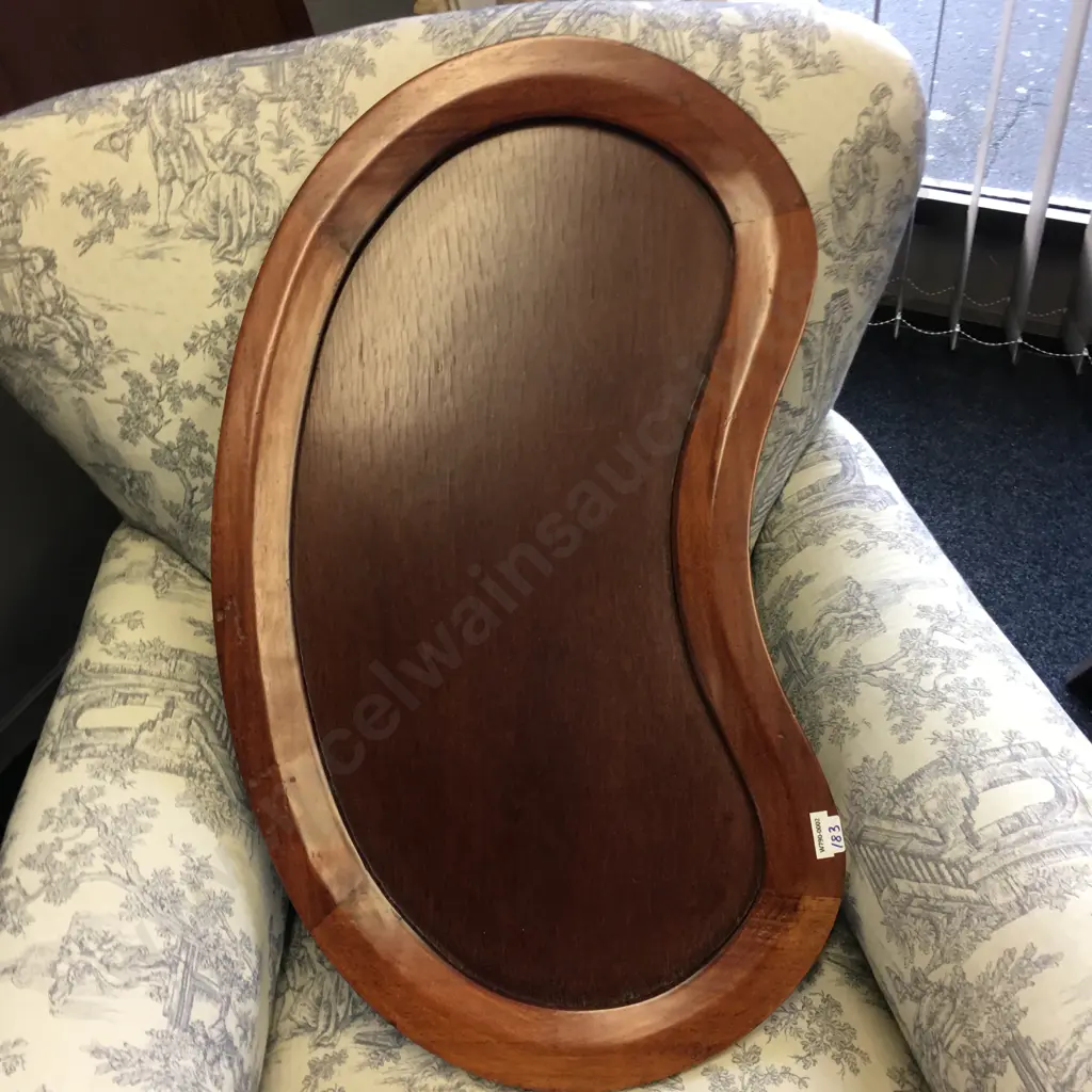 Vintage Kidney Shaped Reproduction Cocktail Cabinet, Glass Panels, Single Door With Removable Tray To Top, 78 x 73cm Image 1++