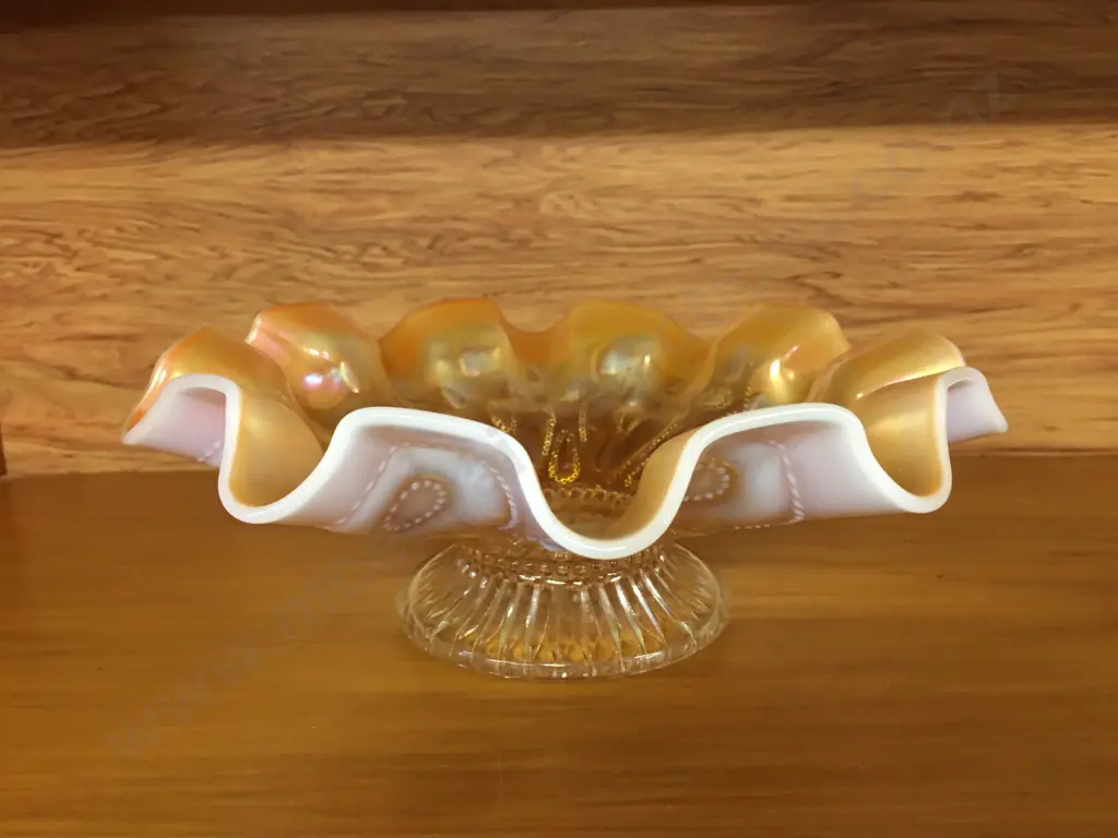Vintage Dugan Raindrops Peach Opalescent Footed Bowl, 23cm Image 1++