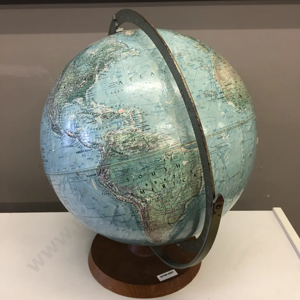 Vintage 1960s Reader's Digest Great World 12" Globe, Replogle Globes USA Wooden Base, Raised Relief Image 1++
