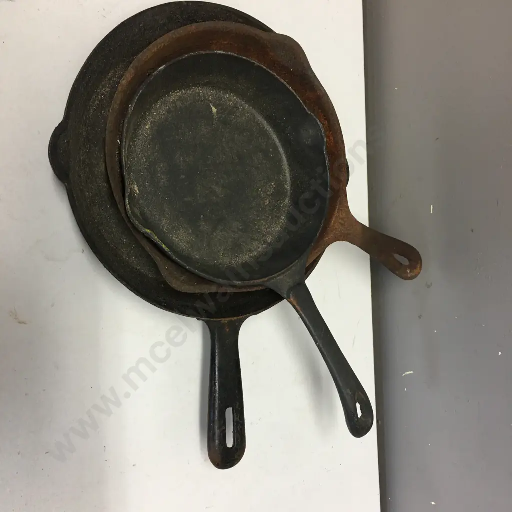 Set of 3 Cast Iron Frying pans, 20, 23, 27cm Image 1++