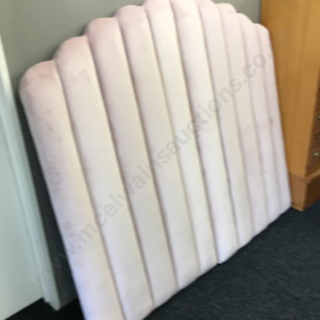 Velvet Pink Bedhead, 2Pce 140 x 153cm Image 1++