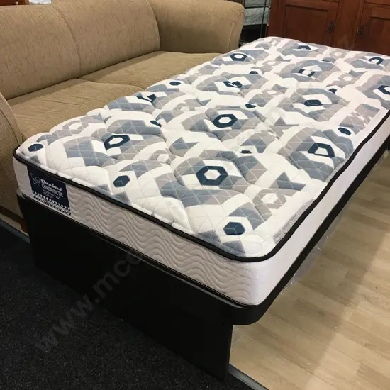 Single Trundler Bed With Sleepyhead Chiropractic Kowhai Plus Pop Up Mattress, New Trundler In Box & Foam Topper Pad