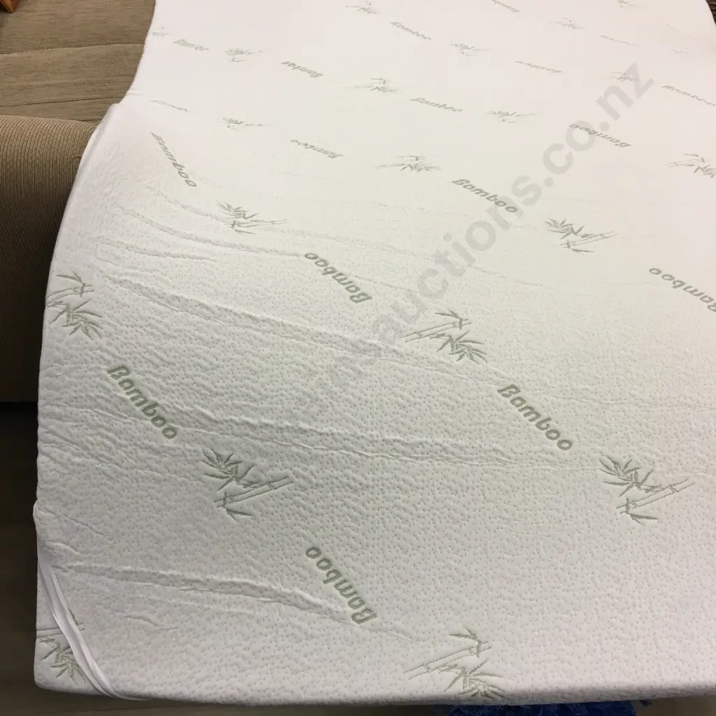 Queensize Bamboo Topper Pad Image 1++