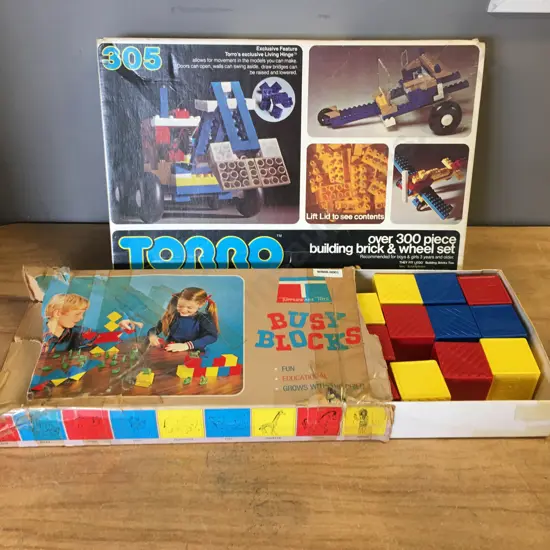 Vintage 1970's Tupperware Toy Busy Blocks & TORRO #305 Building Bricks & Wheel Set