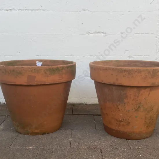 Pair of Terracotta Pots 31 x 36.5cm