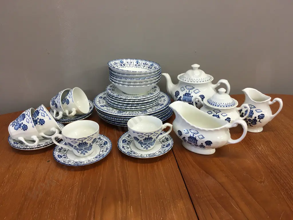 Royal Staffordshire Sampler Ironstone Dinnerware By J&G Meakin Image 1++