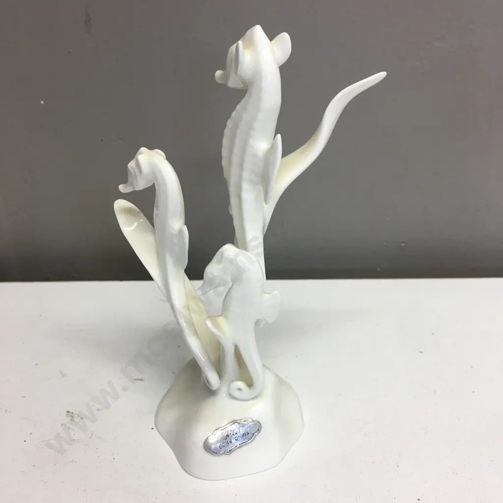 Vintage Noritake Bone China Seahorse Figurine, H15cm Image 1++