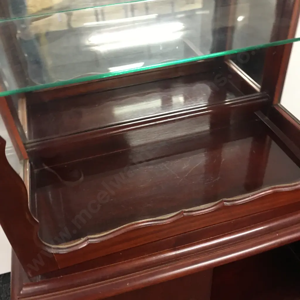 Dome Top Mahogany China Display Cabinet, Glass Shelves, Mirror Back, Cab Legs, 2 Doors In Base, H160 W77 D40cm Image 1++