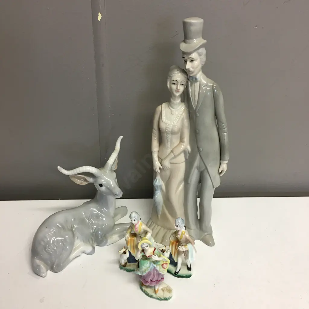 Selection of Vintage China Ornaments Includes Antelope Etc Image 1++
