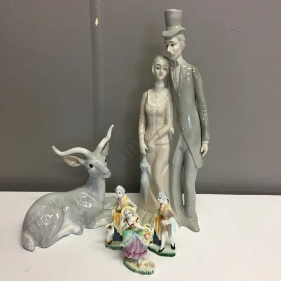 Selection of Vintage China Ornaments Includes Antelope Etc