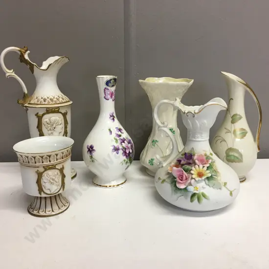 Selection of Vintage Vases, Aynsley, Gainsborough Etc