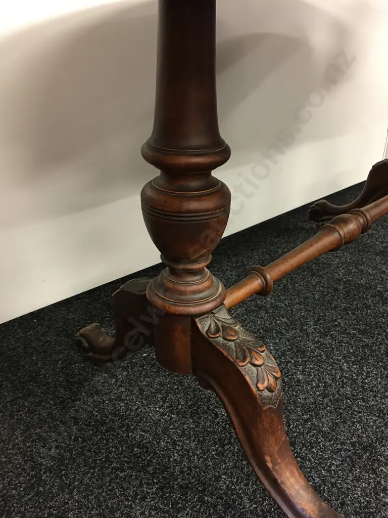 Antique Oval Kauri Centre Table, Carved Legs With Turned Shaped Stretcher, Bakelite Castors, H64 W106 D65cm Image 1++