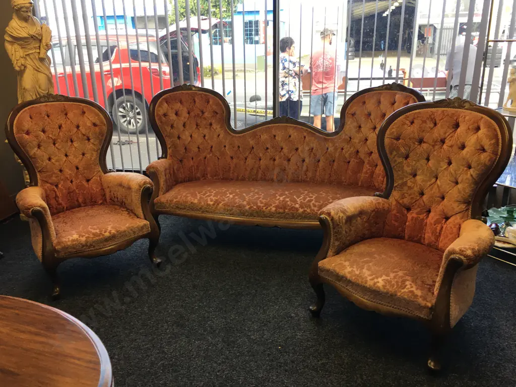 Victorian Mahogany Parlour Suite, Carved, Rose Coloured Button Back Upholstery With Braiding, Cabriole Legs, L188cm Image 1++