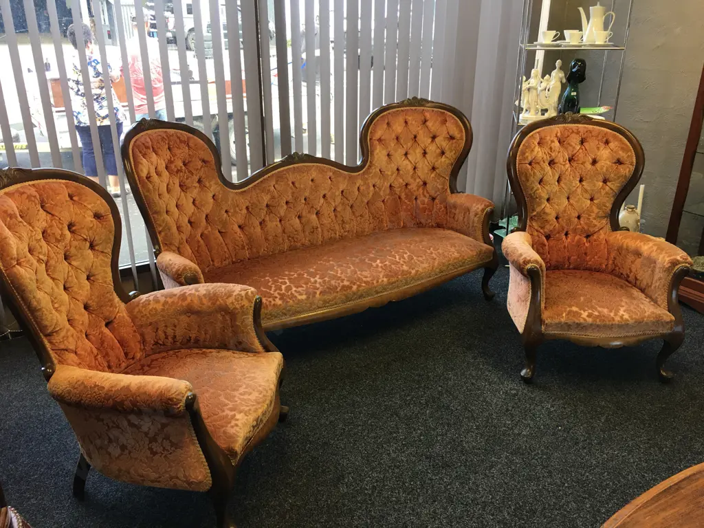 Victorian Mahogany Parlour Suite, Carved, Rose Coloured Button Back Upholstery With Braiding, Cabriole Legs, L188cm Image 1++