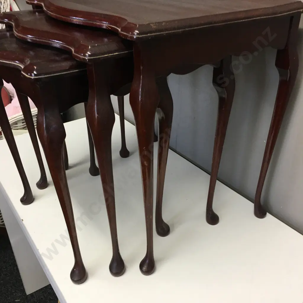 Nest of 3 Mahogany Tables Image 1++