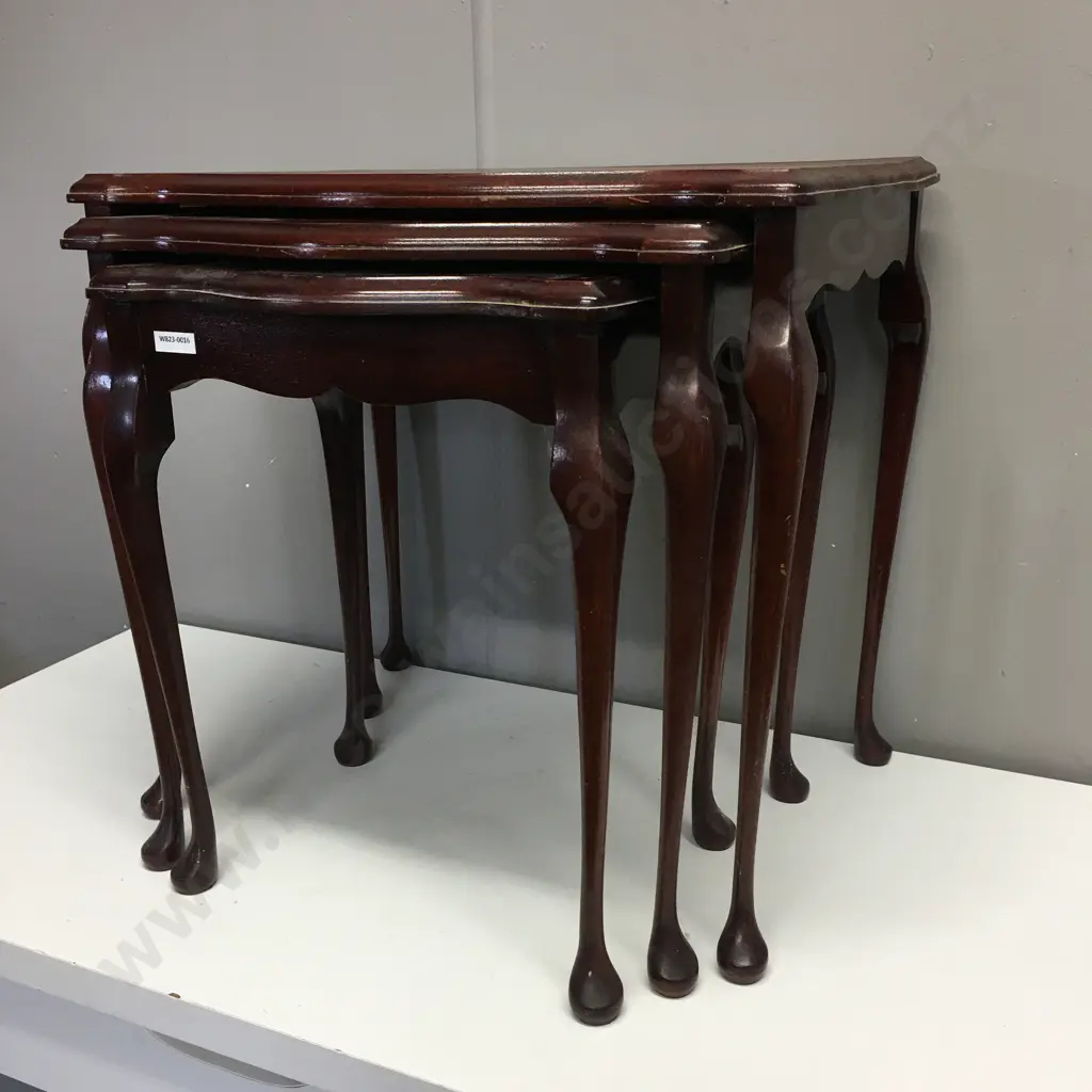 Nest of 3 Mahogany Tables Image 1++