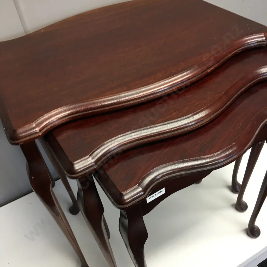 Nest of 3 Mahogany Tables Image 1++