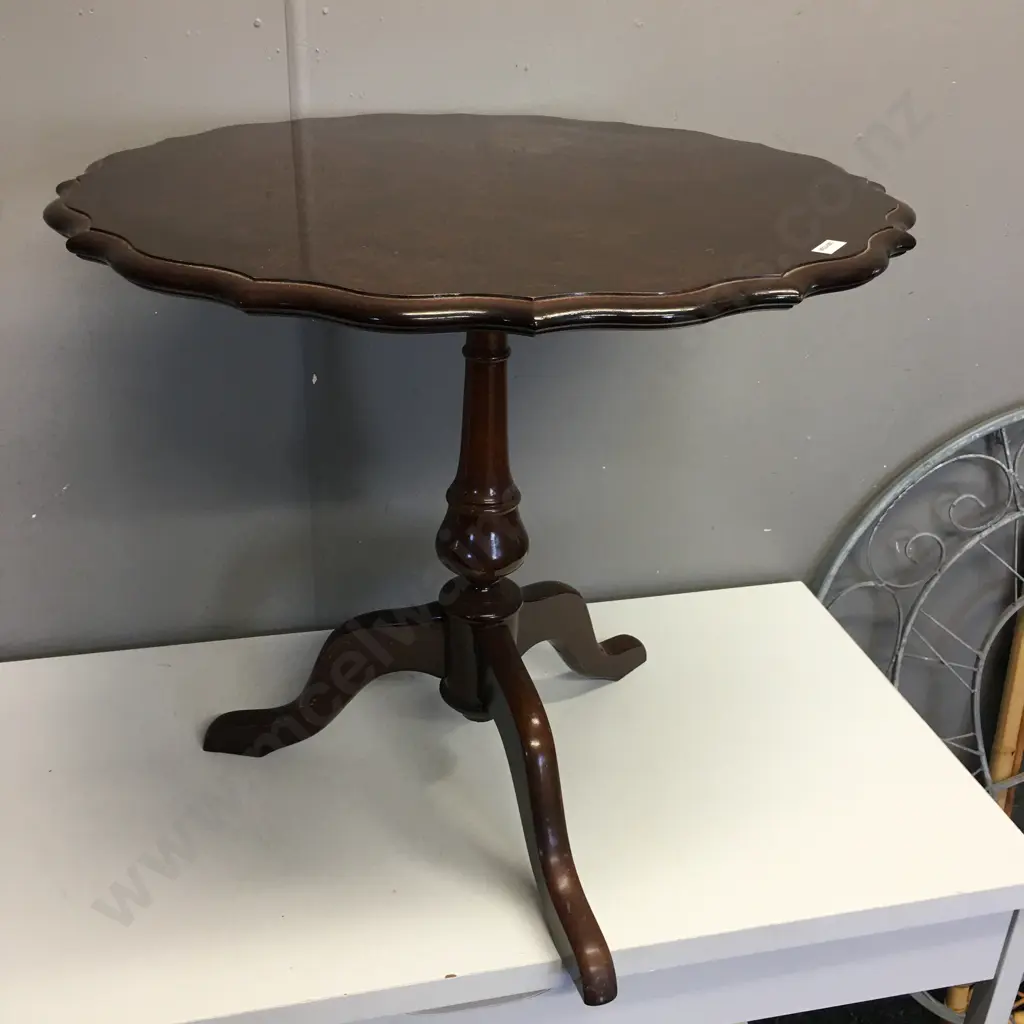 Mahogany Marquetry Round Scalloped Edge Occasional Table, Single Pedestal Tri legged, 56 x 61cm Image 1++