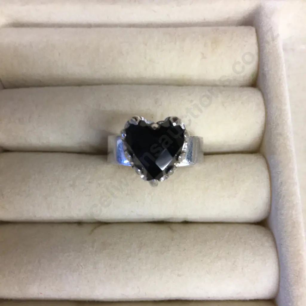 Stolen Girlfriends Club 925 Heart Shape Ring Image 1++