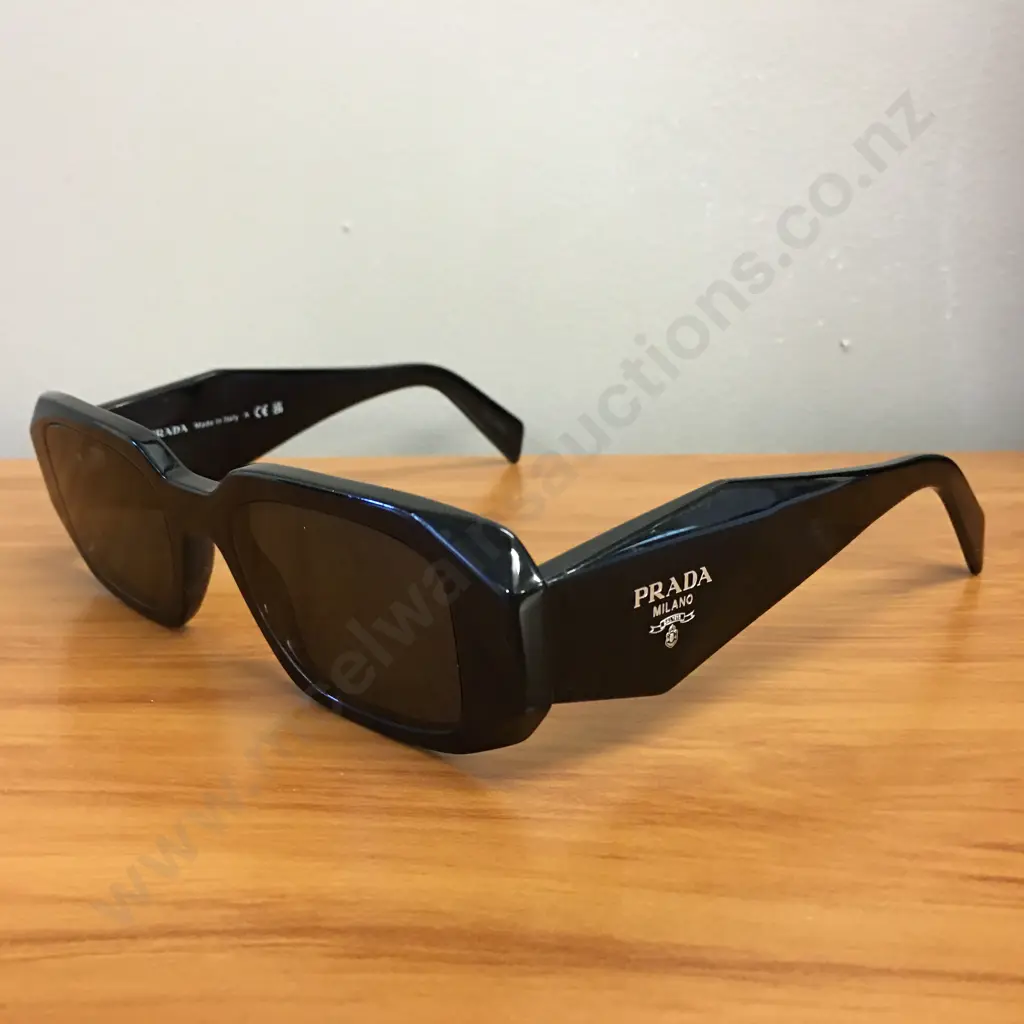 Prada Milano Black Sunglasses, SPR 17W 49 20 1AB-550 145 3N Image 1++