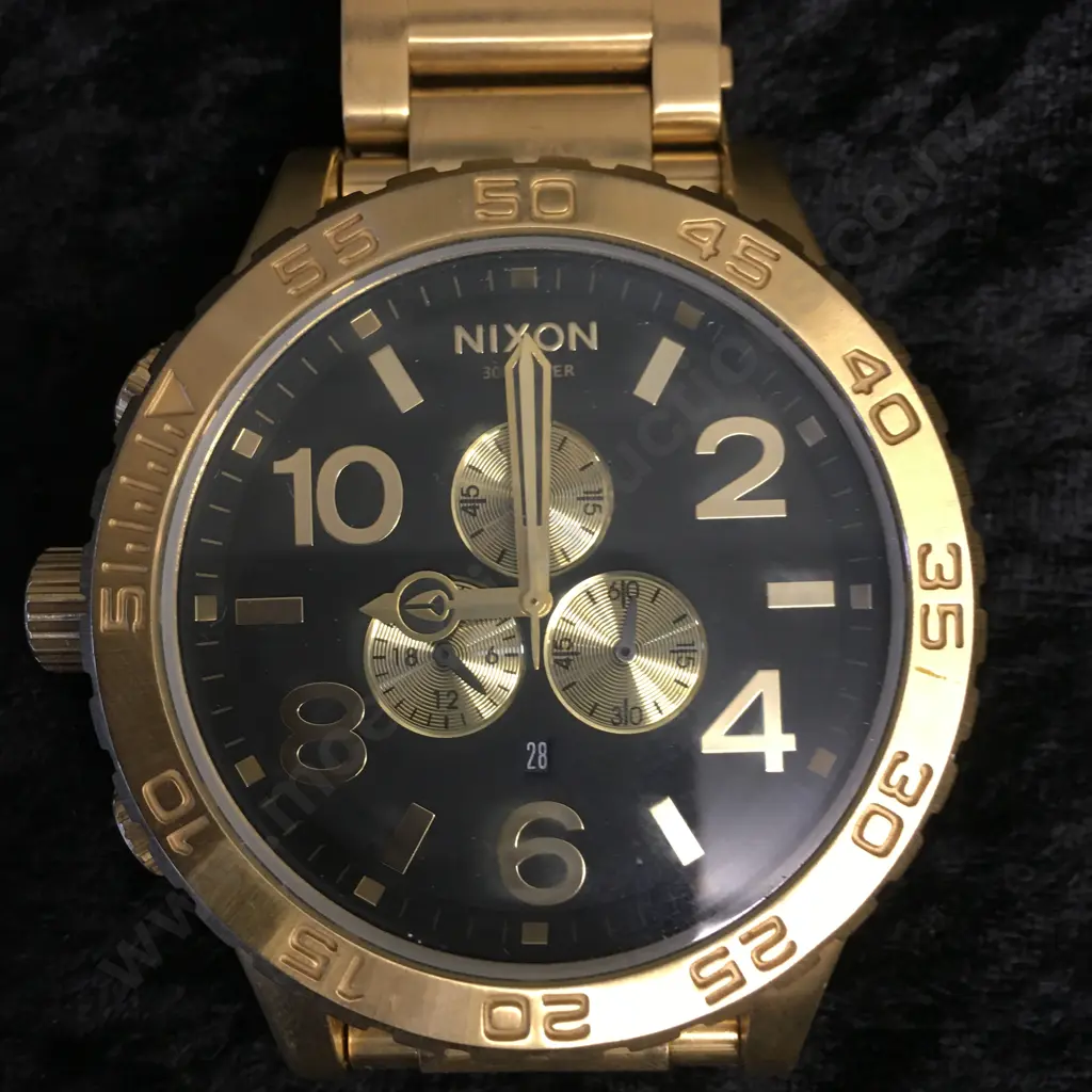 Nixon The 51-30 Chrono Stainless Steel Gold Tone Mens Watch Image 1++