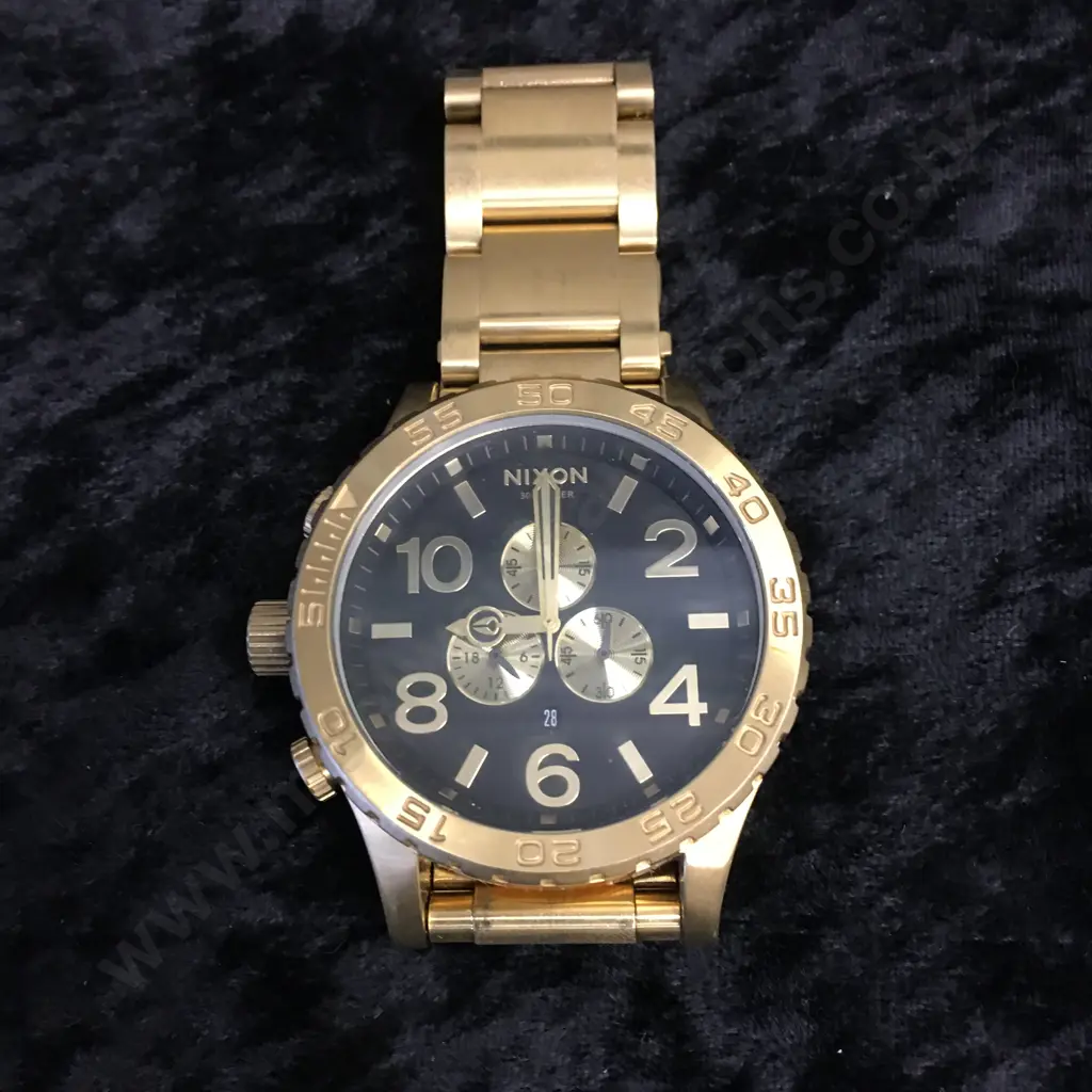 Nixon The 51-30 Chrono Stainless Steel Gold Tone Mens Watch Image 1++