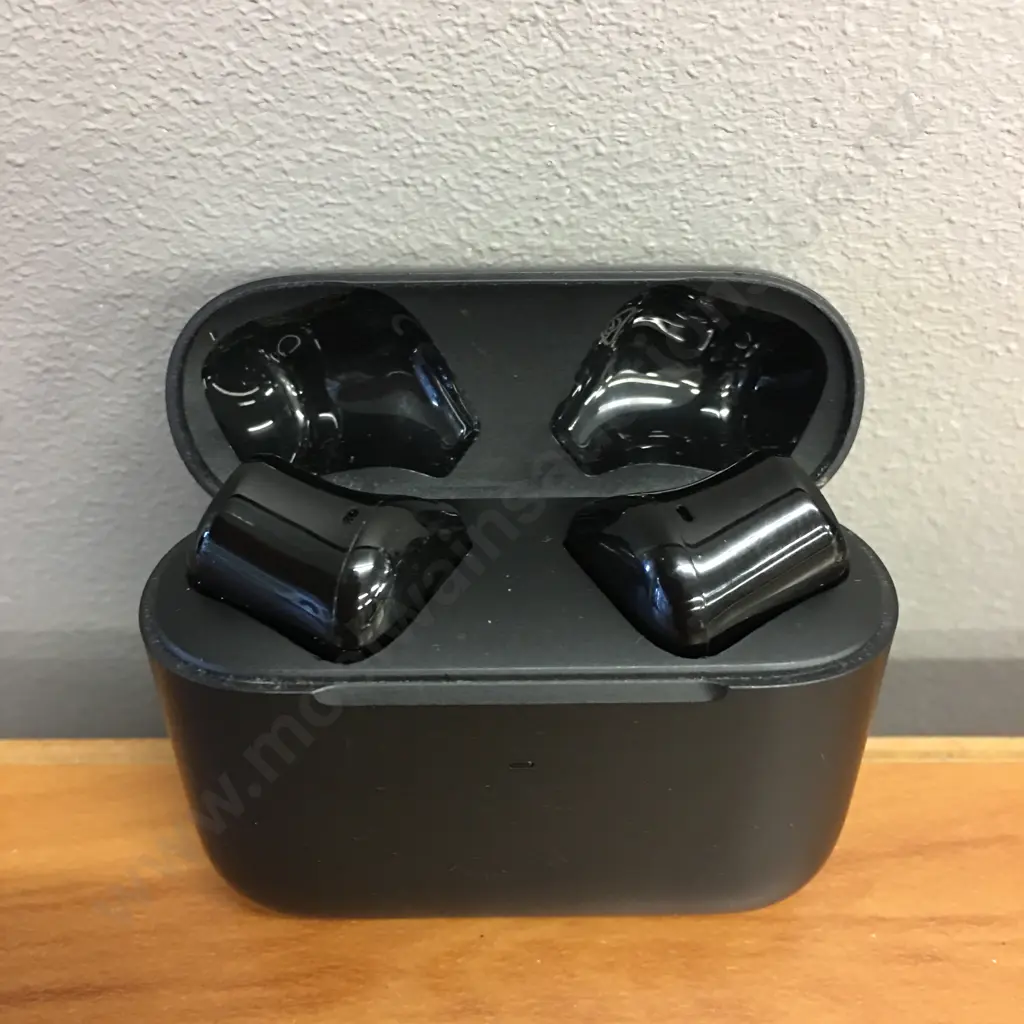 Razer Hammerhead Wireless Earbuds – Black Model RZ12-03820100 Image 1++