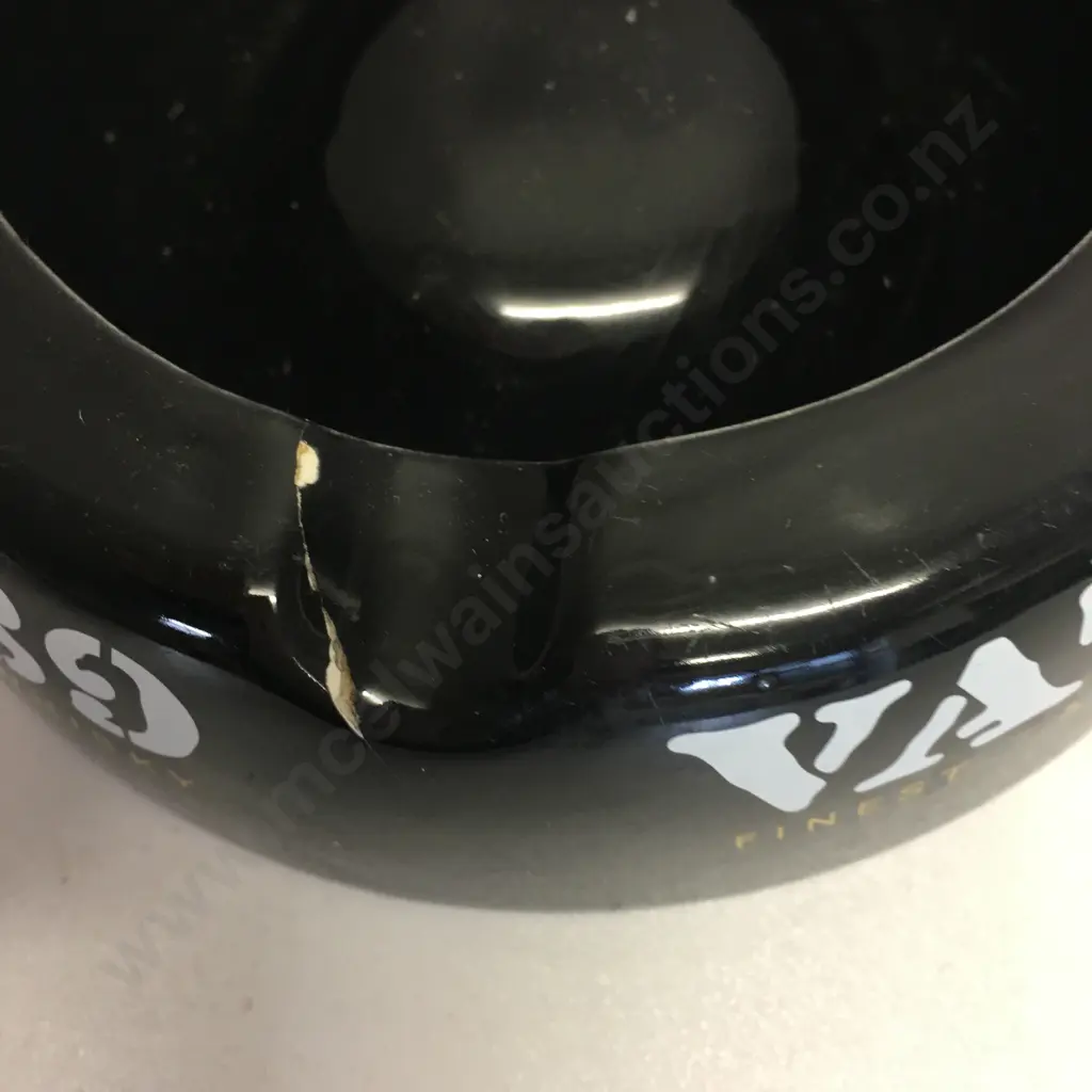 Vintage Collectable Vat 69 Finest Scotch Whisky Advertising Ashtray, Wade Regicor London, 5 x 17.5cm (Damaged) Image 1++
