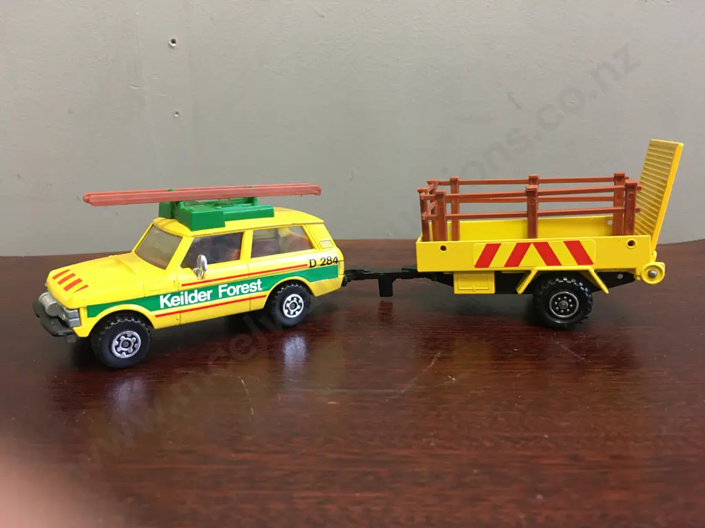 Matchbox SuperKings Range Rover Keilder Forest K64 & K32 Farm Trailer,1970s Die Cast Image 1++