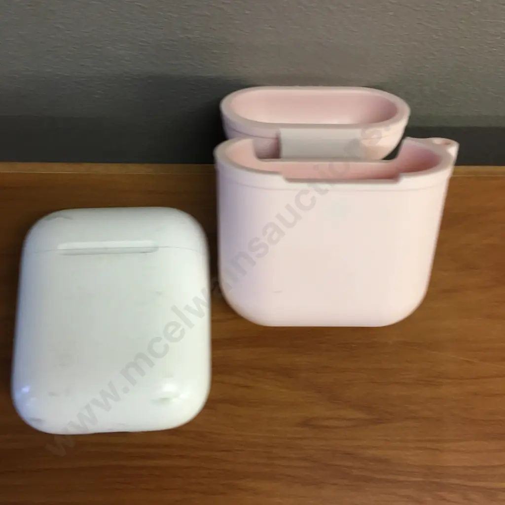 Apple Airpods A1602 With Pink Case Image 1++