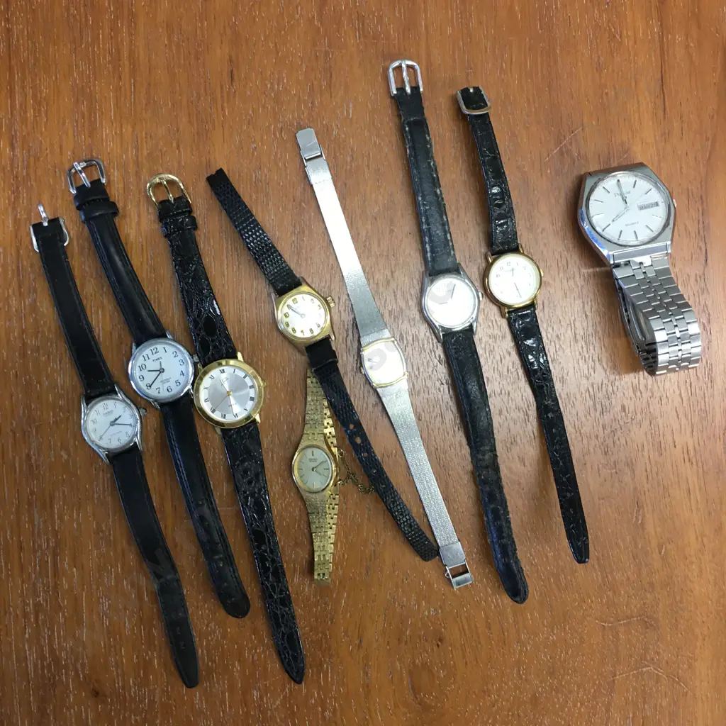 Selection Of Vintage  Watches Image 1++
