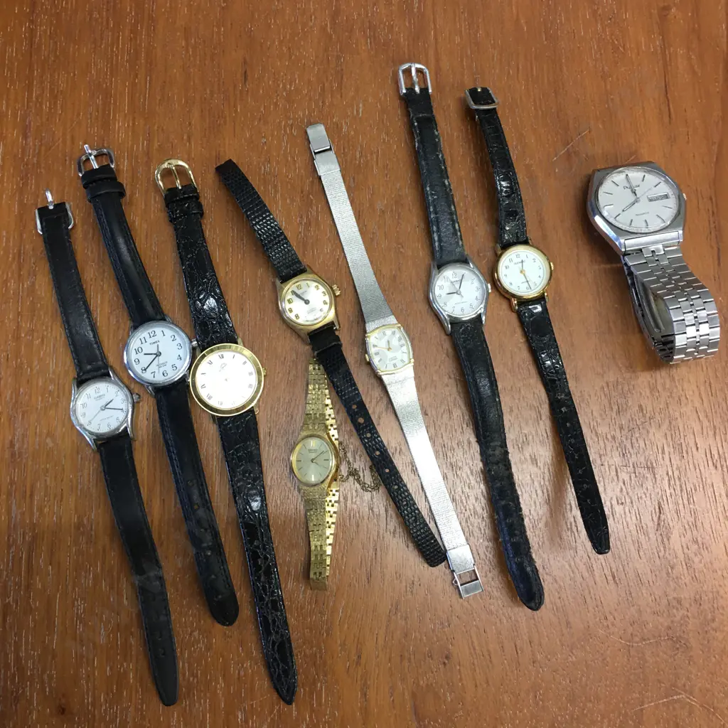 Selection Of Vintage  Watches Image 1++