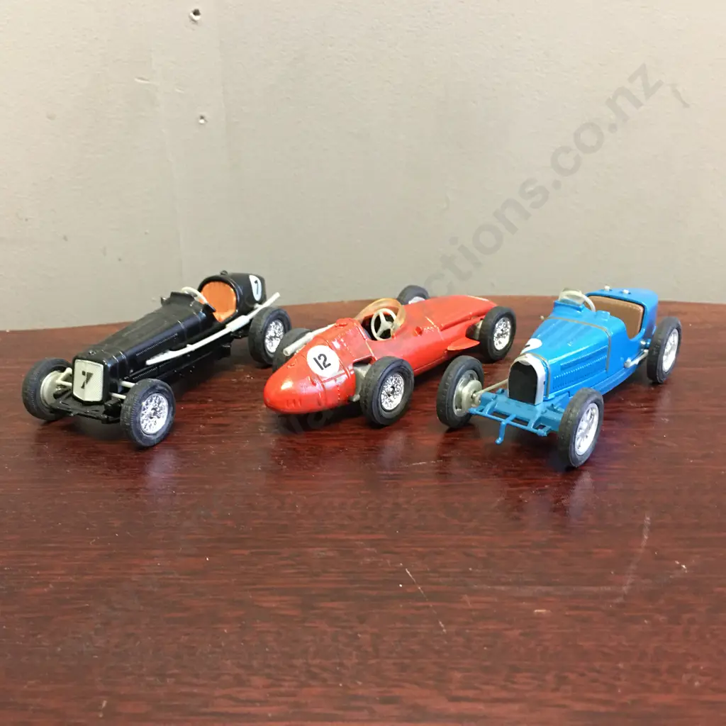 Vintage Matchbox Models of Yesteryear Racing Cars Y-10 Maserati 250F, Y-11 1932 Bugatti Type 51, 1935 E.R.A. Image 1++