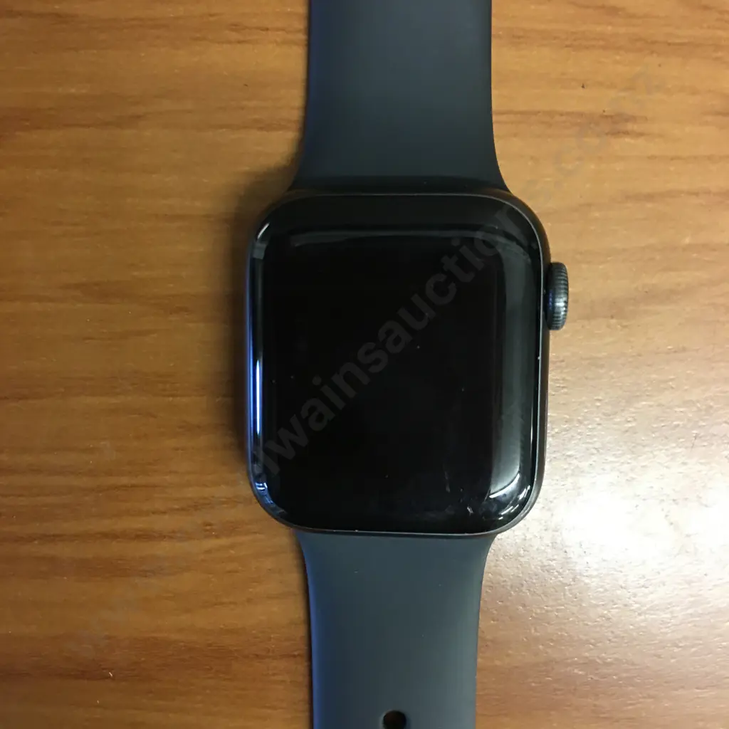 Apple Watch, Series 6, 40mm, GPS, Black Image 1++