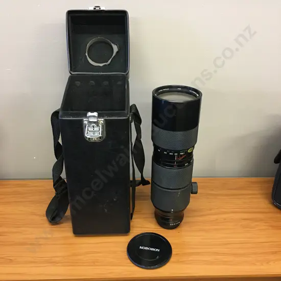 Koboron 1:5.6-8 f=120-600mm Telephoto Zoom Lens, No 880278 (Japan) With Lens Quiver & Point Soft Case