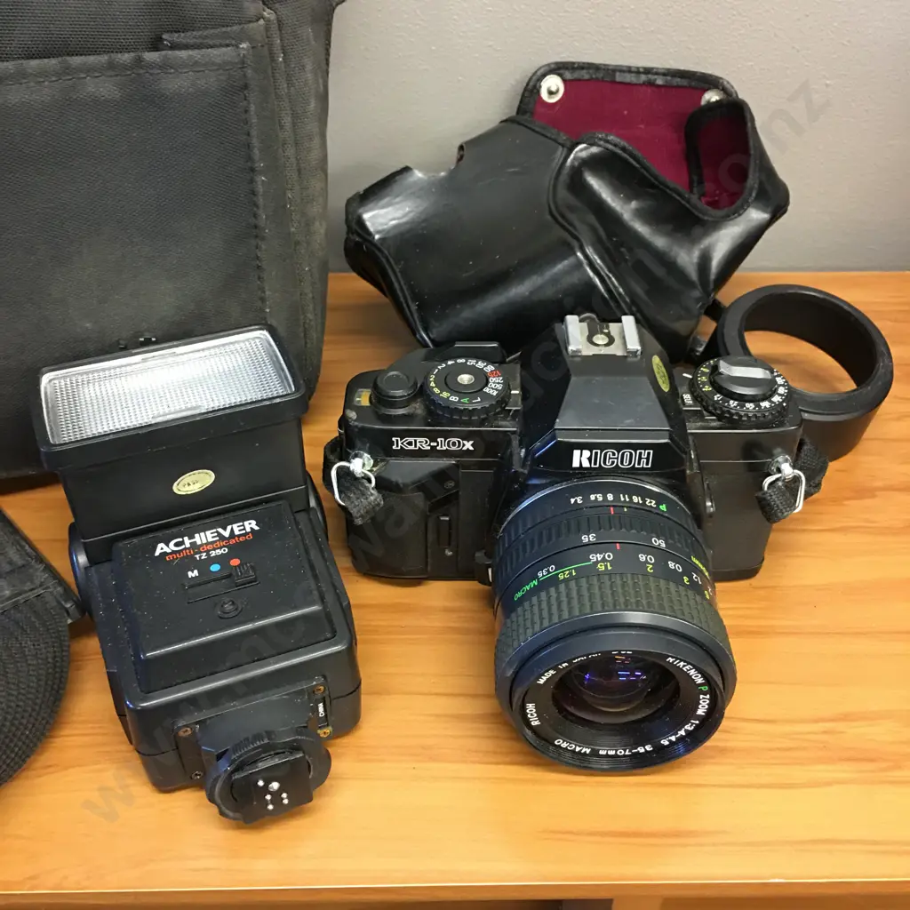 Ricoh KR-10x 35mm Film SLR Camera With Rikenon P Zoom 1:3.4-4.5  35-70mm Macro Lens, Flash, Bag Etc Image 1++