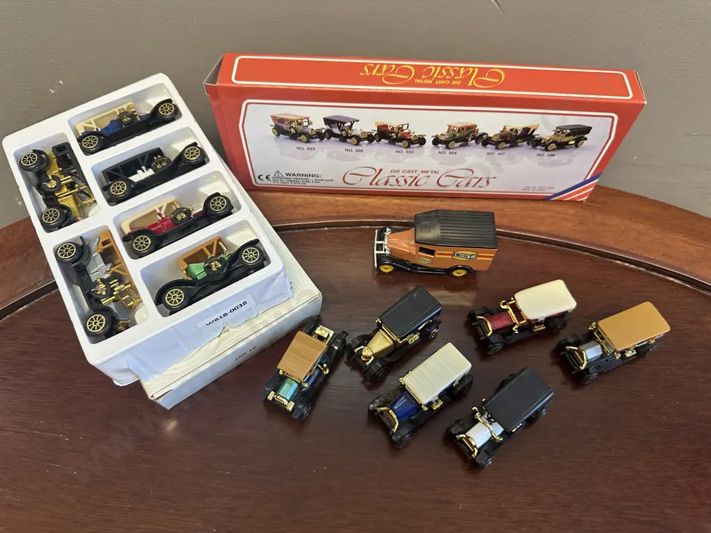 Lledo Promotional Model, Mitre 10 (No Koala Logo) & Vintage Car Miniatures Set of 6 & Diecast Classic Cars Image 1++